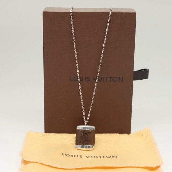 LOUIS VUITTON Pandantif Bois Necklace metal Brown LV Auth - Picture 14 of 14